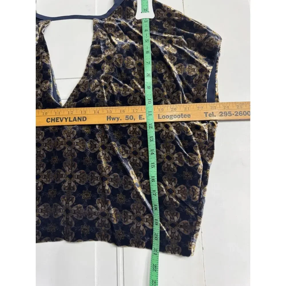 Urban Outfitters Ecote Blue Gold Floral Velvet Top Sleeveless Deep V Size Medium - Picture 5 of 6